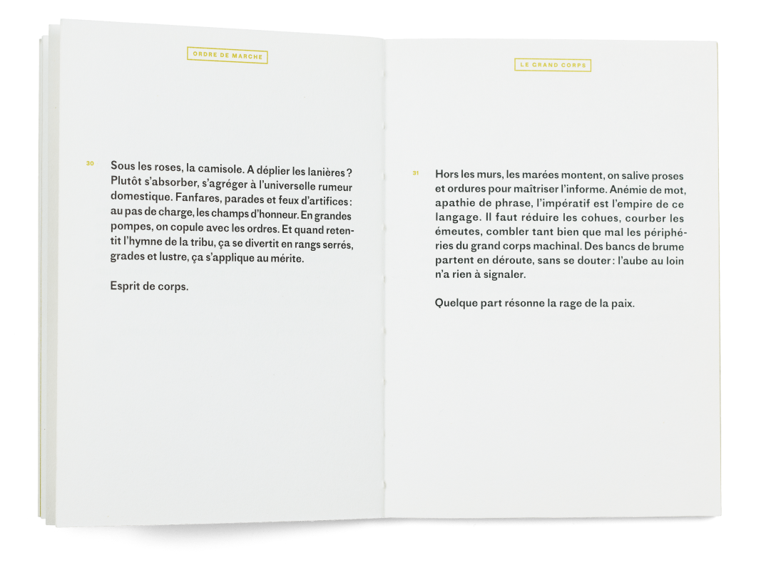 Double page du livre «Ordre de marche» d'Eric Duvoisin, Samizdat
