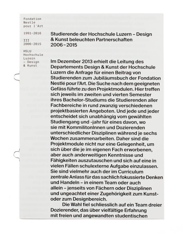 Coffret Fondation Nestlé pour l’art: Couverture de la brochure d’introduction aux travaux des étudiant·e·s de la HSLU (Lucerne).