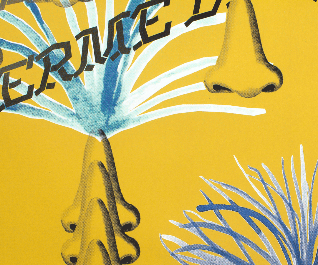 Détail du collage de Charlotte Herzig et Sarah Margnetti sur l’affiche de leur exposition à la ferme de la Chapelle