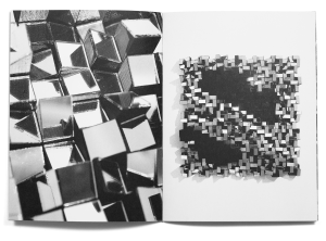 Double page d’œuvres de Anouchka Perez dans la brochure de l’exposition Ainsi de suite