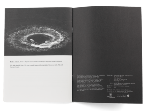 Intérieur de la brochure de Harry Burke pour le Centre d'édition contemporaine Genève