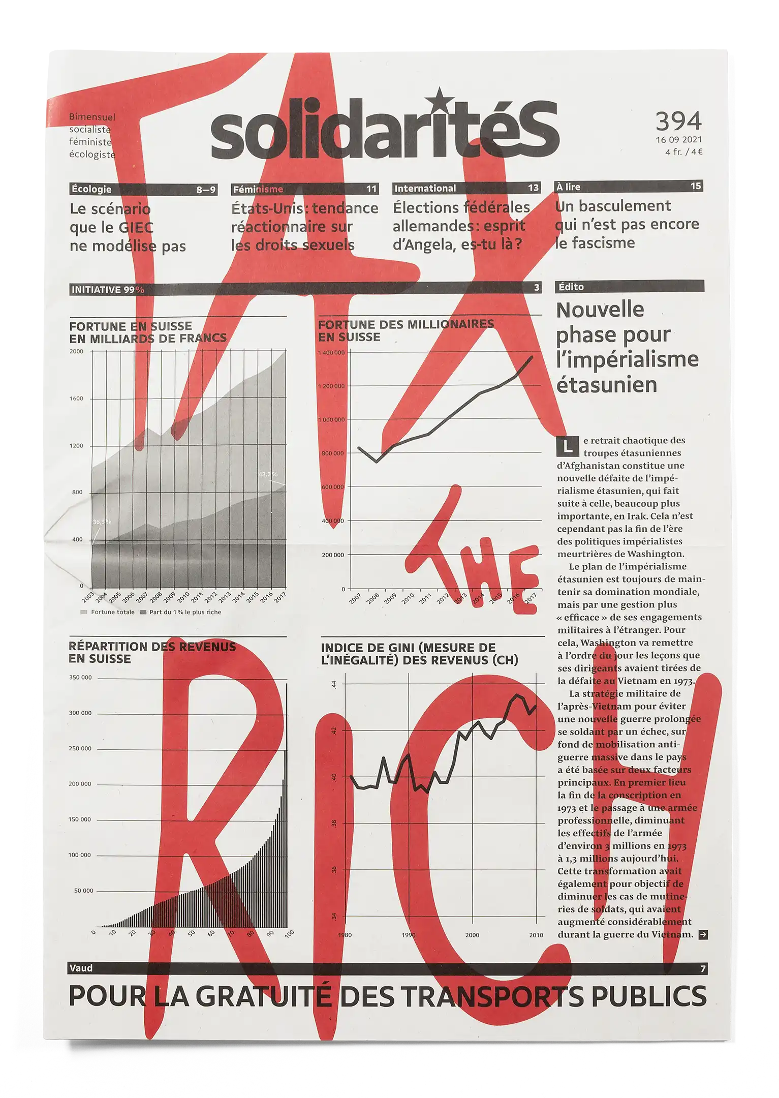 Couverture du numéro 394 du journal solidaritéS avec le slogan «tax the rich» repris de la robe d’Alexandria Ocasio-Cortez