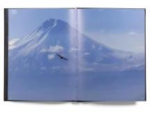 Photo du Mont Ararat dans le livre “L’Aiglon blessé” de Demır Sönmez